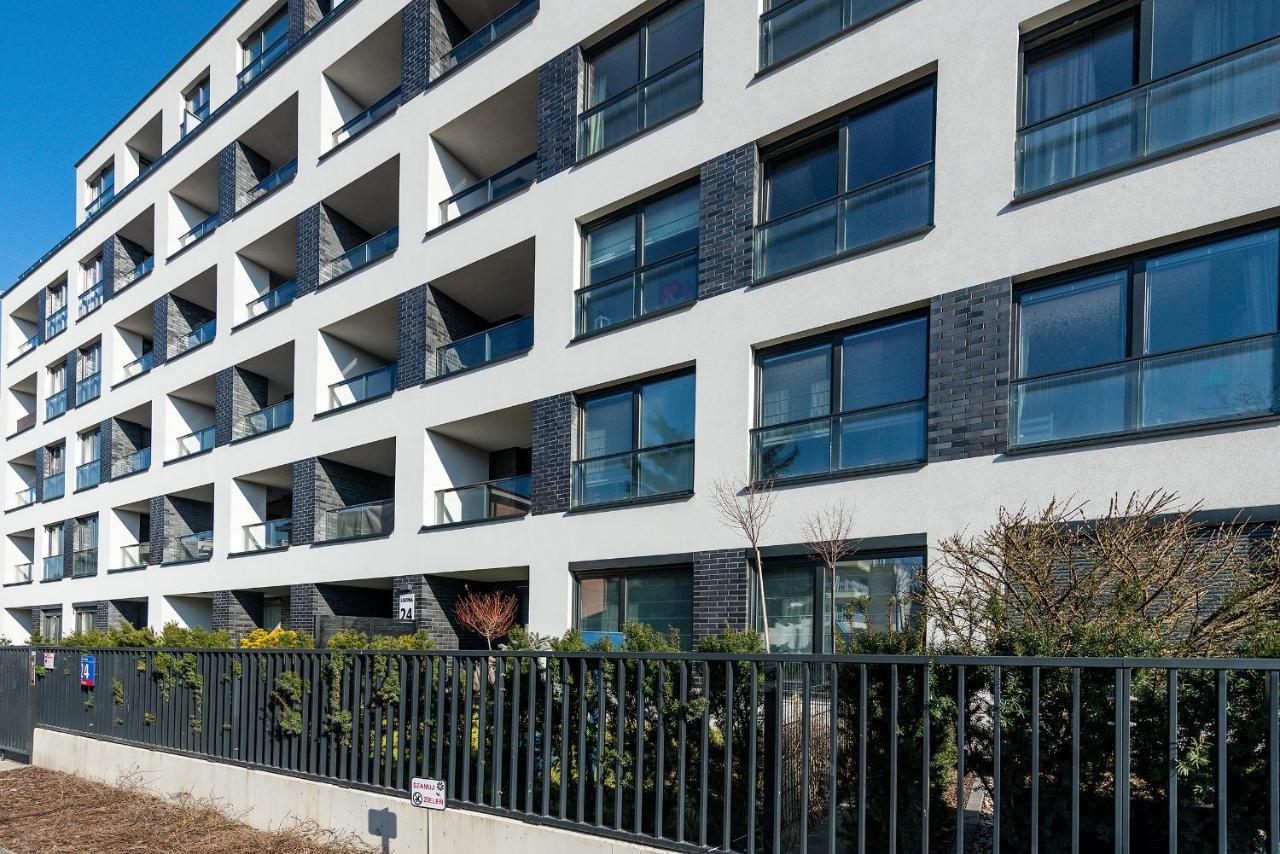 Szczesliwice Ochota P&O Serviced Apartments Варшава Экстерьер фото