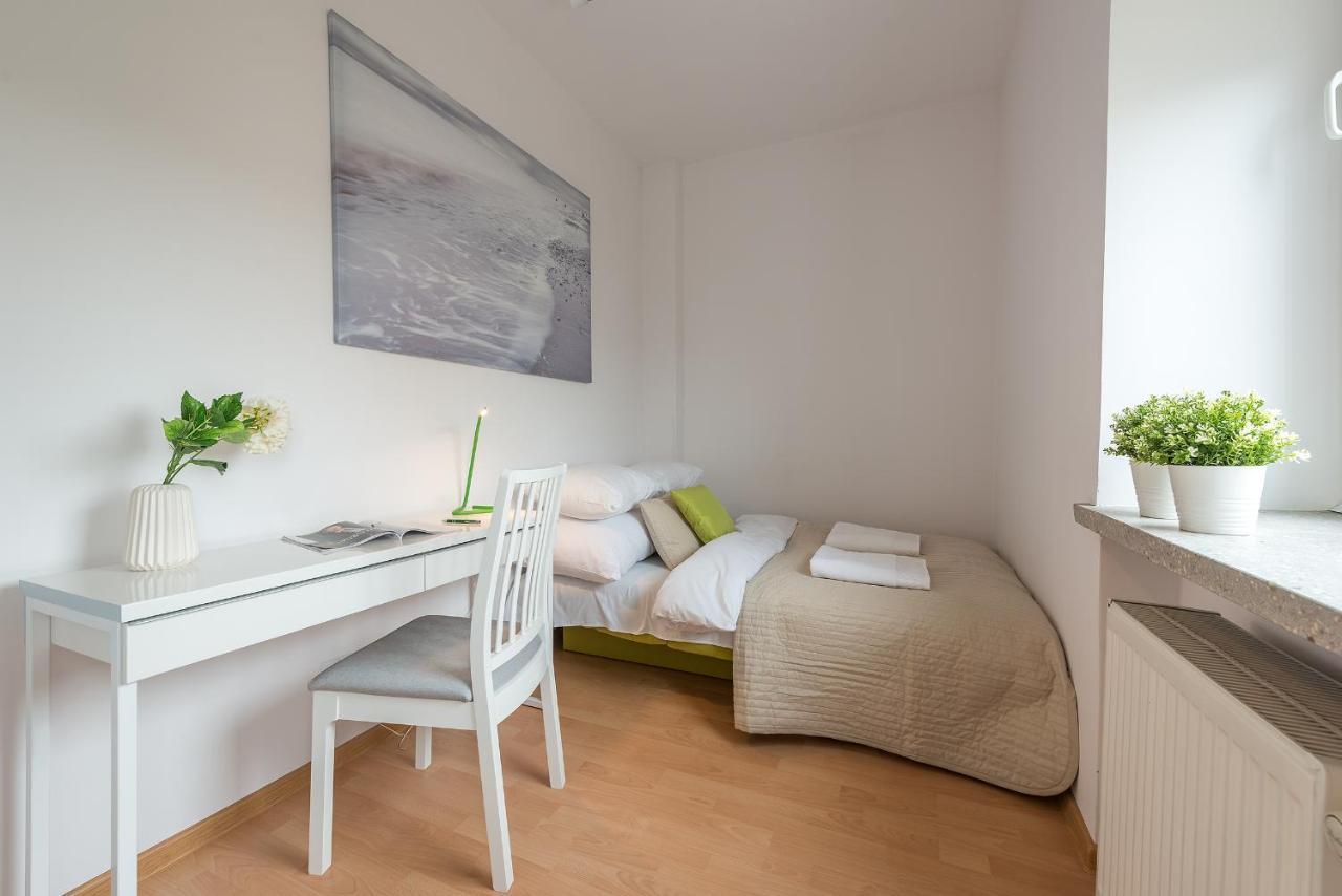 Szczesliwice Ochota P&O Serviced Apartments Варшава Экстерьер фото